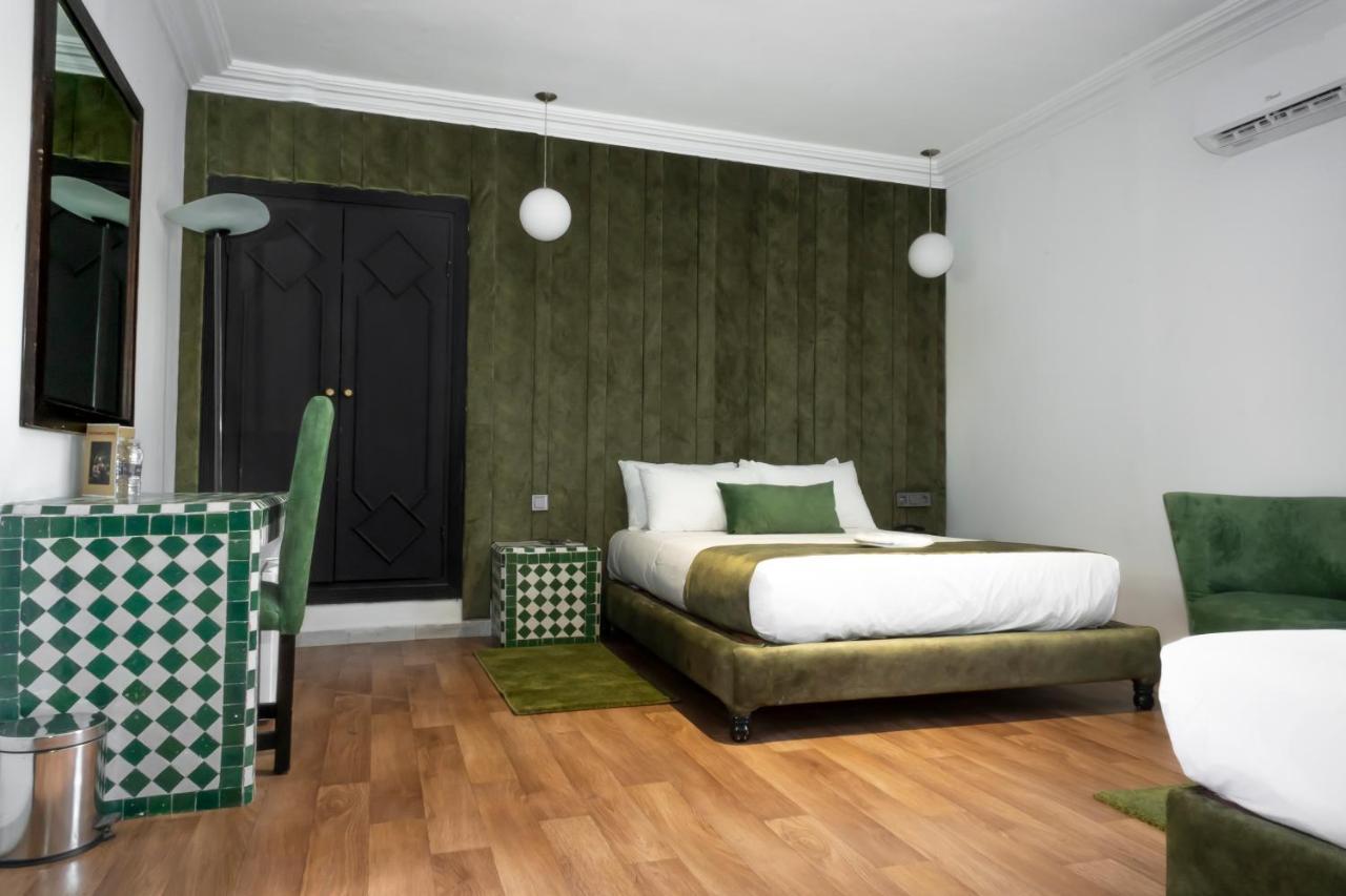 Majestic Hotel 4*